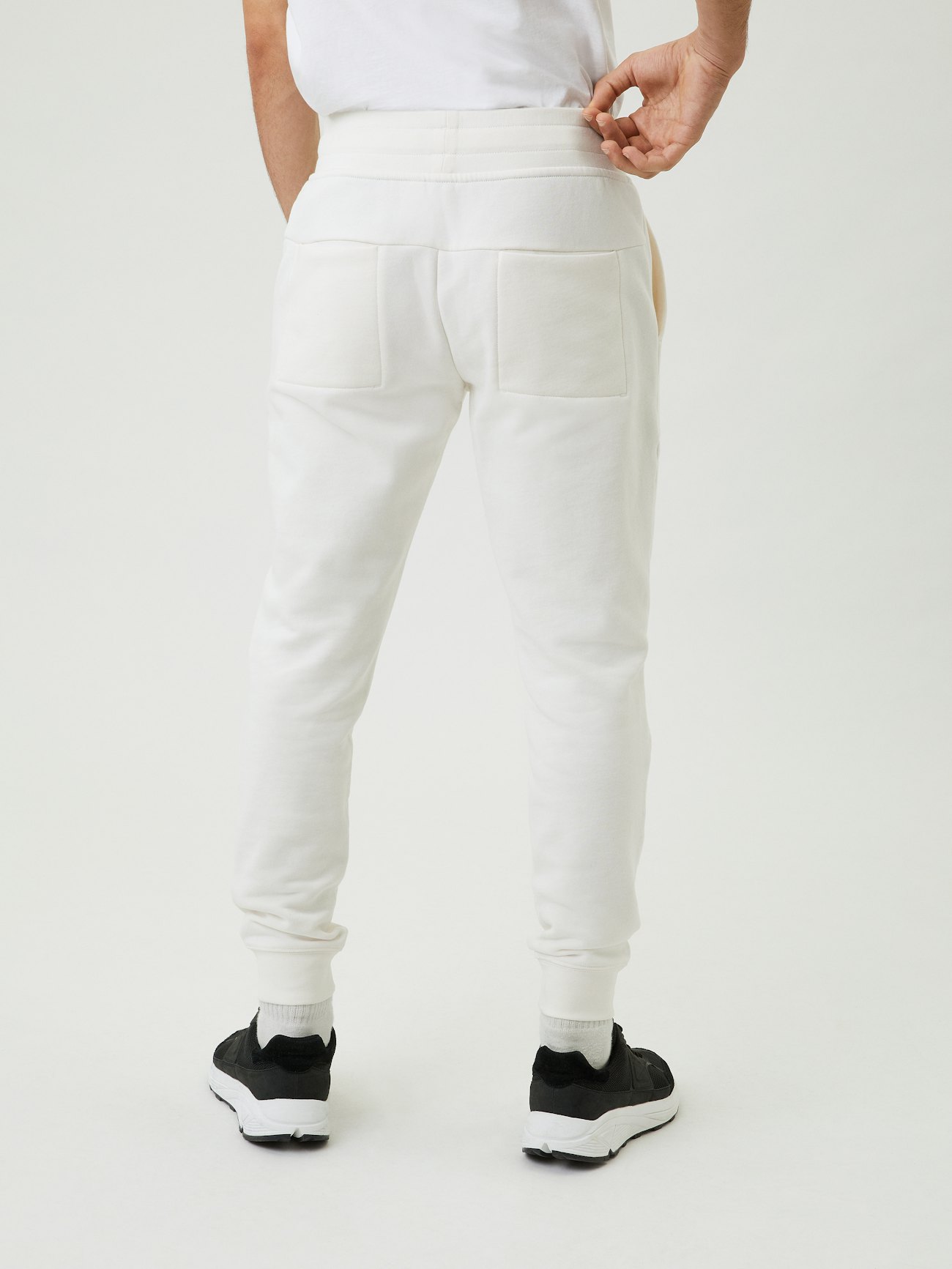 Centre Tapered Pants